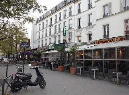 Hotel De La Tour 2*