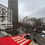 Hotel De La Tour París