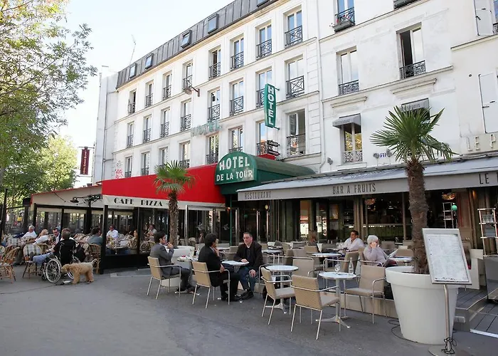 Hotel De La Tour
